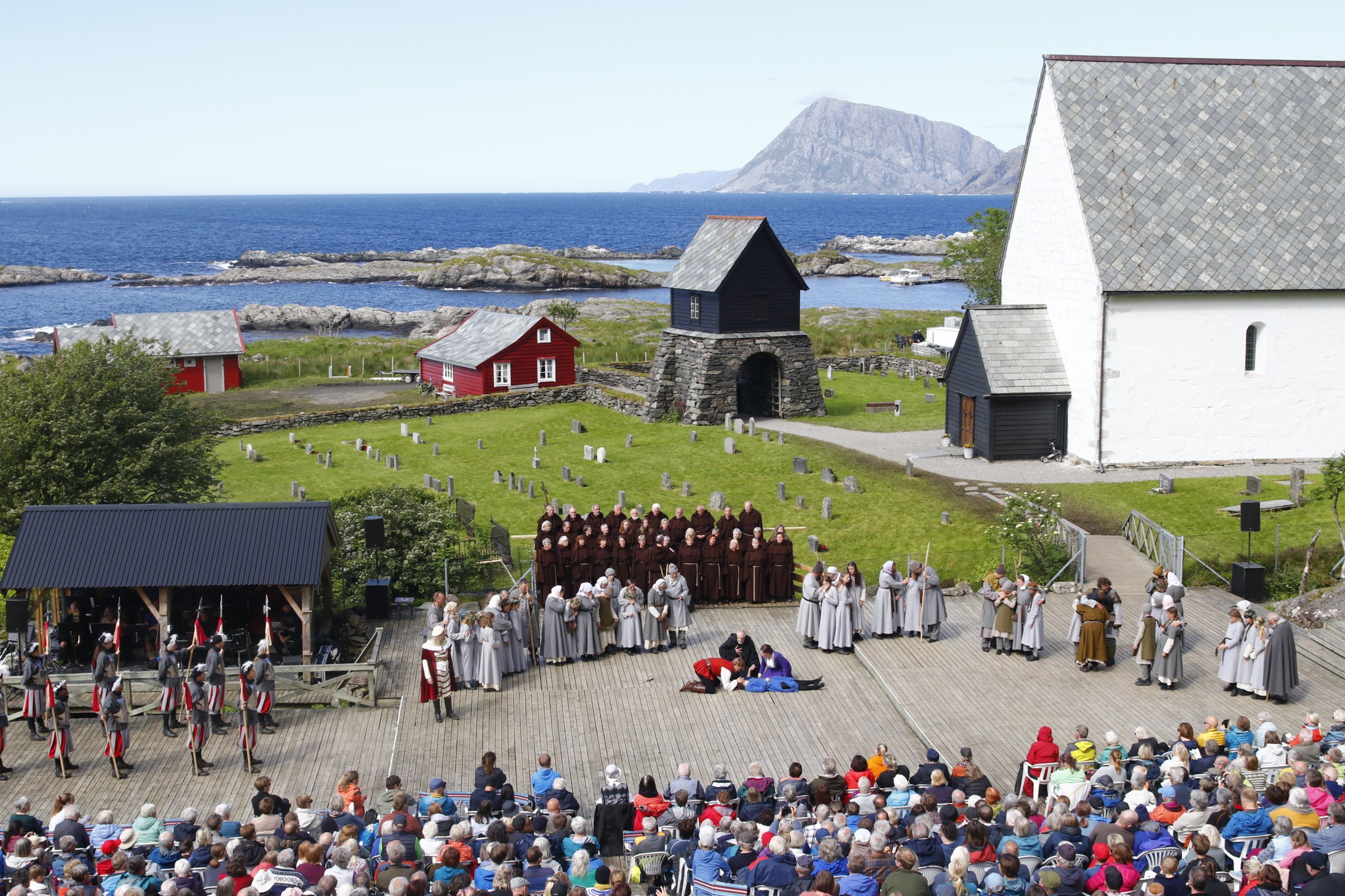 Teateret ved havet. Kinnaspelet - Songen ved det store djup